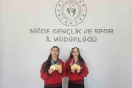 Şampiyon kardeşler Niğde’ye madalyalarla döndü