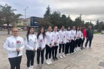 Şampiyon oldular, unutmadılar: 10 can için karanfil bıraktılar