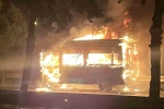 Samsun’da minibüs alev alev yandı