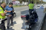 Samsun’da motosiklet devrildi: 2 yaralı