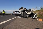 Şanlıurfa’da hafif ticari araç otomobille çarpıştı: 3 ölü, 5 yaralı