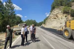 Şaphane Kaymakamı Boztaş asfalt çalışmalarını inceledi 