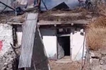Sarıkamış’ta çıkan yangında 2 ev yandı