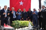Şehit Öğretmen Şenay Aybüke Yalçın şehadetinin 9. yıl dönümünde kabri başında anıldı