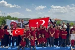 Seyitömer Ortaokulu’nda Bahar Şenliği coşkusu