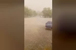 Şiddetli doluyu hem kaydetti hem dua etti 