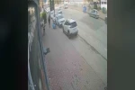 Şiddetli lodos tabelayı kopardı, facia kıl payı atlatıldı 