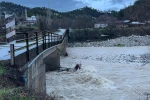 Şiddetli yağışların kullanılamaz hale getirdiği Sarıkavak Köprüsü 110 milyona yeniden yapılacak