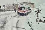 Siirt kar yağışı nedeniyle yolda kalan hastalar ve vatandaşlar kurtarıldı