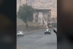 Siirt’te elektrik direğinde çıkan yangın paniğe neden oldu