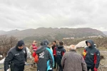 Siirt’te fırtına 20 kişilik ailenin çadırını yıktı