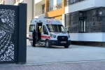 Silahla oynarken kendini yaraladı