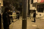 Silahlı kavgada evinin önünde duran genç kadın başından vurularak hayatını kaybetti