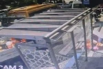 Silivri’de kamyonet durağa daldı: 1 kadın yaralandı