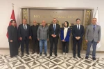 Sinoplu genç kız, azmiyle yılın çırağı olmaya aday