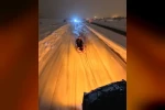 Şişme botu kızak yapıp ATV araçla çektiler
