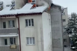 Sivas’ta çatıda çıkan yangın paniğe neden oldu