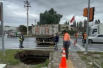 Söke’de Bağarası Kavşağında obruk paniğe paniğe yol açtı