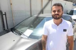 Sürttüğü aracın sahibini bulamayınca ön cama ‘Arabaya hafif sürttüm, lütfen bana ulaşın’ notunu bıraktı