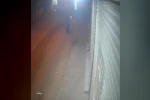 Tanınmamak için kadın kılığına girip silahlı saldırı düzenledi