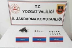 Tarihi eser kaçakçıları jandarmaya yakalandı