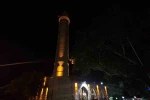 Tarihi Harput Mahallesi’nde gece güzelliği