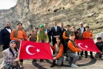 Tarihi İn Delikleri’nde okul dışı öğrenme etkinliği 