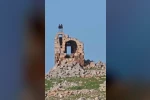 Tarihi yapıda tepki çeken halay
