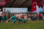 Tarsus’ta er meydanı doldu: 455 güreşçi kıyasıya mücadele etti