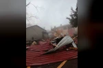 Tarsus’ta yağmur ve fırtına hayatı olumsuz etkiledi 