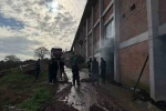 Tavuk çiftliğinin depo kısmında yangın