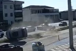 Tekirdağ’da 2’si çocuk 5 kişinin yaralandığı kaza kamerada: 25 metre boyunca taklalar attı