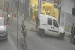 Tekirdağ’da ön teker şovu kazayla bitti, yaya ezilmekten son anda kurtuldu: Korkunç anlar kamerada