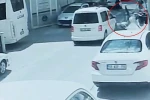 Tekirdağ’da yürekleri ağza getiren kaza kamerada: Motosikletin üzerinden böyle fırladı