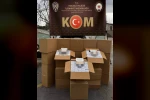 TEM Otoyolu’nda durdurulan araçta 300 bin adet makaron ele geçirildi