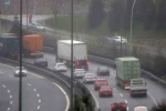 TEM’de bayram yoğunluğu başladı: Trafik akıcı seyrediyor