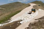 Temmuz ayında karla mücadele devam ediyor