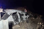 Ters şeride giren otomobil tankerle çarpışıp şarampole yuvarlandı: 1 ölü, 1’i ağır 2 yaralı