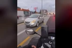 Ters yönde ilerleyen sürücü trafiği birbirine kattı