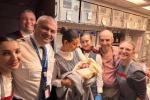 THY uçağında bebek sürprizi
