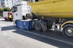 Tırın altında kalan şahıs hayatını kaybetti
