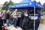 Tokat Belediyesi’nden 12 bin kişiye aşure ikramı