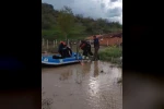 Tokat’ta evlerinde mahsur kalan vatandaşlar AFAD botları ile kurtarıldı