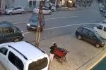 Trabzon’da otomobilin çarptığı genç kadın metrelerce savruldu... O anlar kamerada