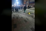 Trafiğe kapalı caddede motosiklet çocuğa çarptı