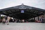 Tuhafiyeciler temiz ve nezih pazaryerine kavuştu