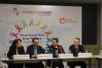 Türk Tıbbi Onkoloji Derneği Başkanı Karadurmuş: "Pozitif bilime inanın, erken tanıyı kaçırmayın ve sağlığınızı ertelemeyin"