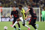 UEFA Şampiyonlar Ligi: Fenerbahçe: 1 - Gornik Zabrze: 0 (İlk yarı)