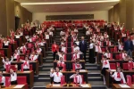 Ümraniye’de verilen söz tutuldu: 120 öğrenci tablet sahibi oldu