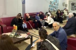 Üniversiteli gençlerden huzurevi ziyareti